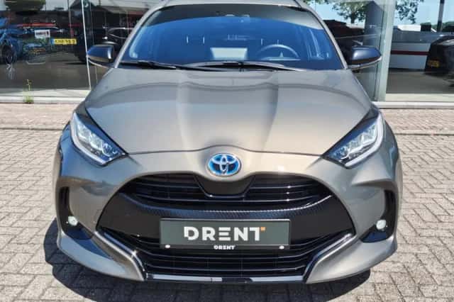 Toyota Yaris (2023) thumbnail 6