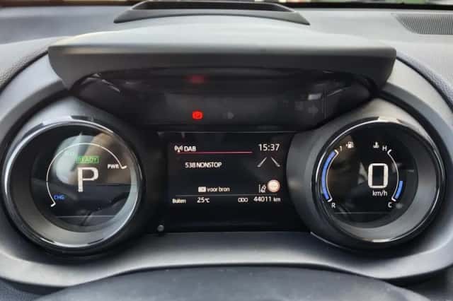 Toyota Yaris (2023) thumbnail 10