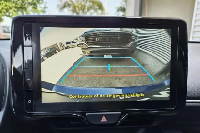 Toyota Yaris (2025) thumbnail 18