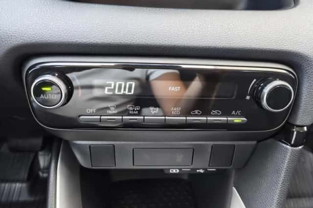 Toyota Yaris (2025) thumbnail 19