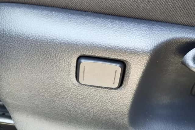 Toyota Yaris (2025) thumbnail 27