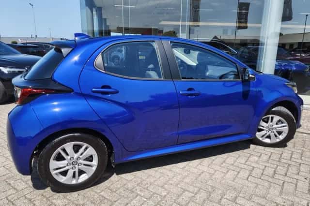 Toyota Yaris (2025) thumbnail 5