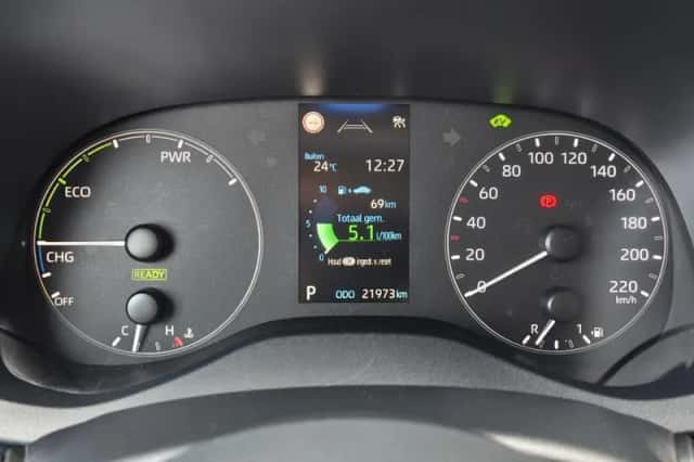Toyota Yaris (2025) thumbnail 10