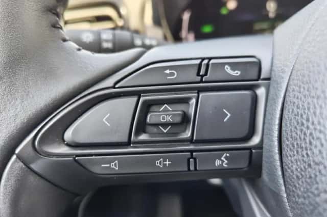 Toyota Yaris (2024) thumbnail 13