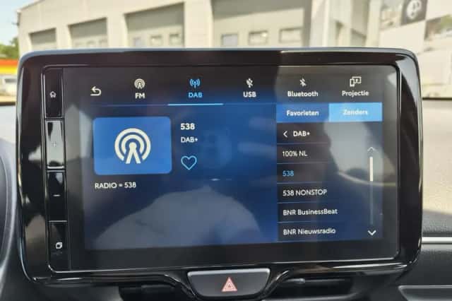 Toyota Yaris (2024) thumbnail 15