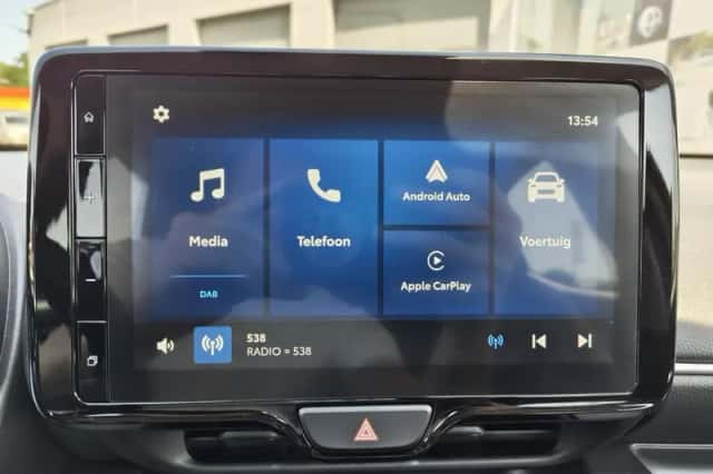 Toyota Yaris (2024) thumbnail 16