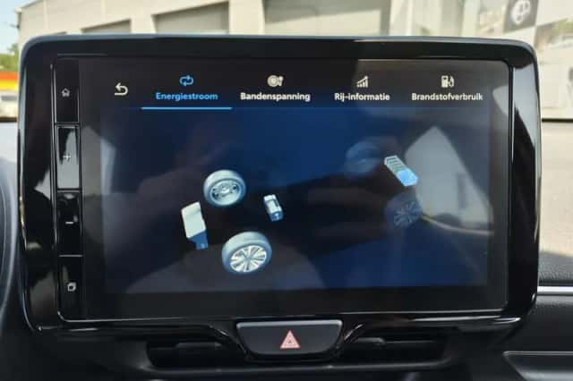 Toyota Yaris (2024) thumbnail 17