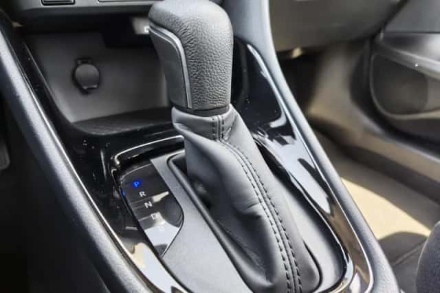 Toyota Yaris (2024) thumbnail 21
