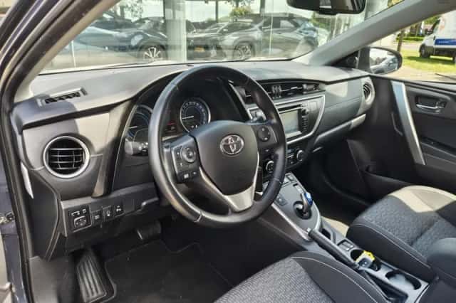 Toyota Auris (2015) thumbnail 28