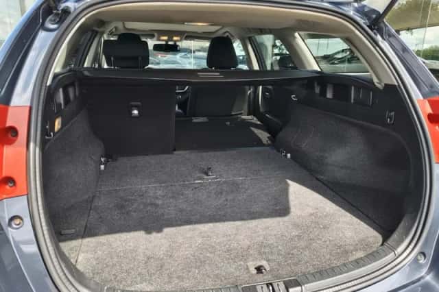 Toyota Auris (2015) thumbnail 35