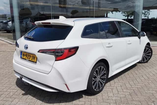 Toyota Corolla (2020) thumbnail 4