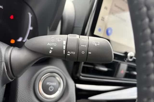 Toyota Yaris Cross (2026) thumbnail 15