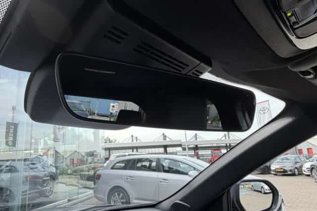 Toyota Yaris Cross (2026) thumbnail 17