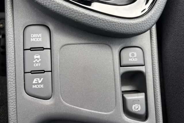 Toyota Yaris Cross (2026) thumbnail 24