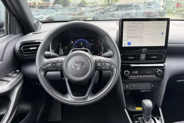 Toyota Yaris Cross (2026) thumbnail 8
