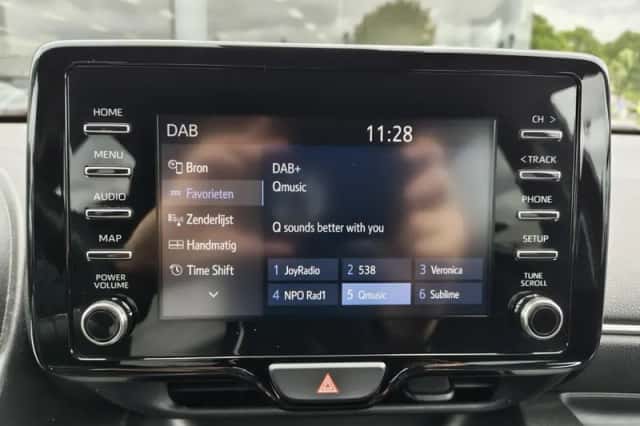 Toyota Yaris (2021) thumbnail 17
