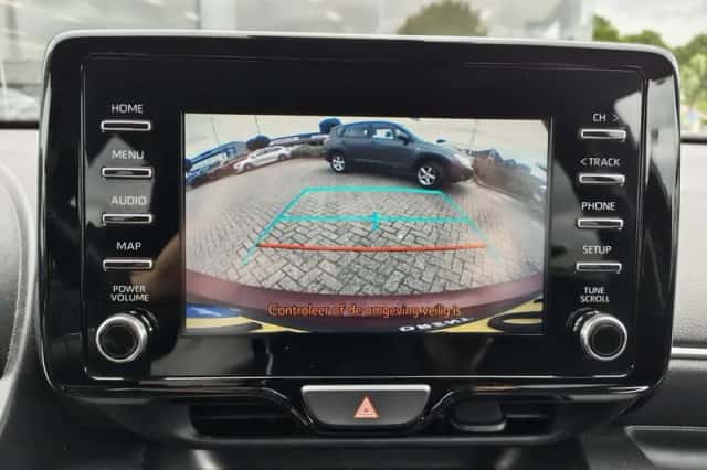 Toyota Yaris (2021) thumbnail 19