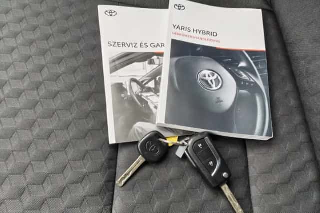 Toyota Yaris (2021) thumbnail 37
