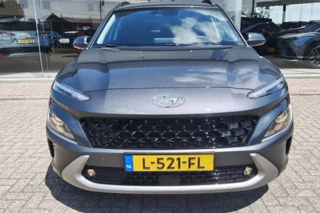 Hyundai Kona (2021) thumbnail 6
