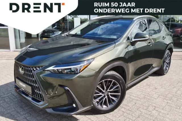 Lexus NX (2025) thumbnail 1