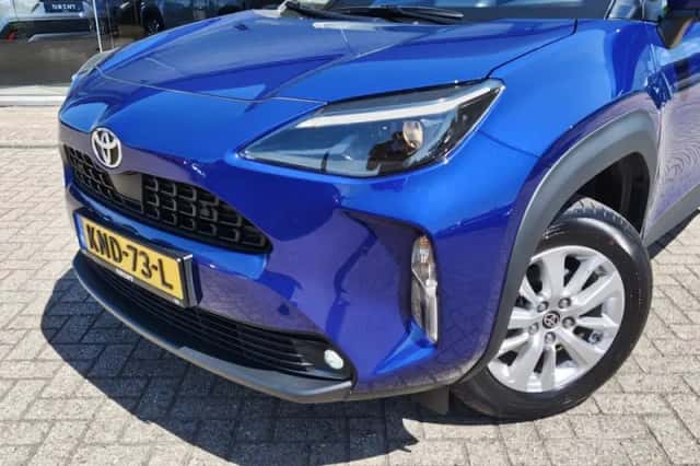 Toyota Yaris Cross (2025) thumbnail 2