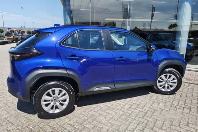 Toyota Yaris Cross (2025) thumbnail 5
