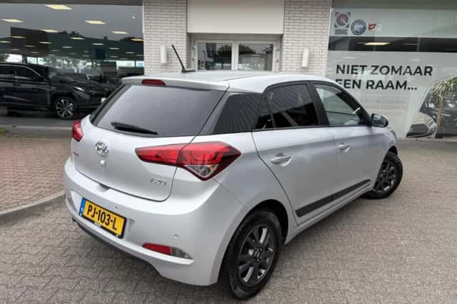 Hyundai i20 (2018) thumbnail 4