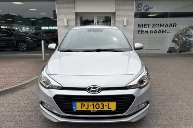 Hyundai i20 (2018) thumbnail 6