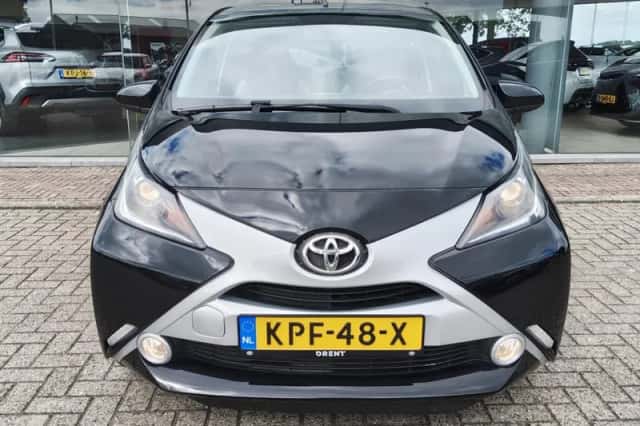 Toyota Aygo (2017) thumbnail 6
