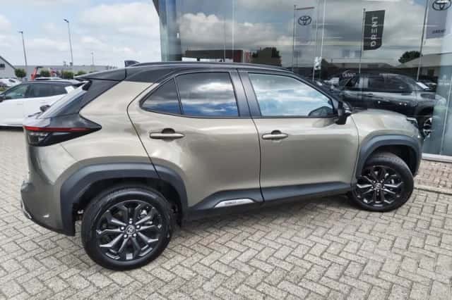 Toyota Yaris Cross (2023) thumbnail 5