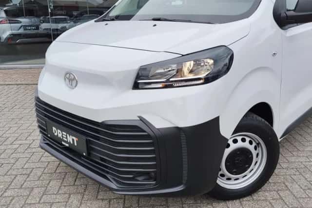 Toyota Proace (2024) thumbnail 2
