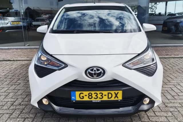 Toyota Aygo (2019) thumbnail 6