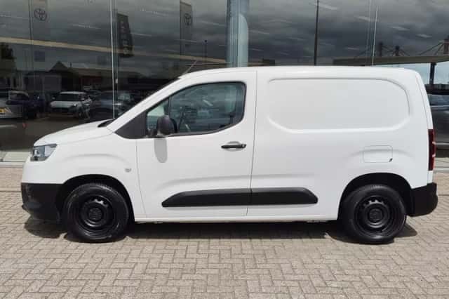 Toyota Proace (2021) thumbnail 3