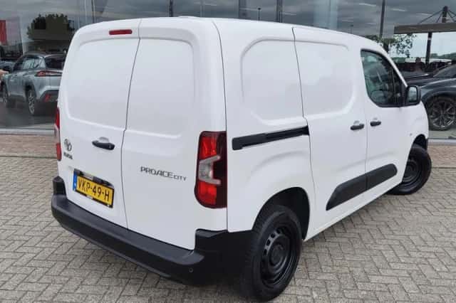 Toyota Proace (2021) thumbnail 4