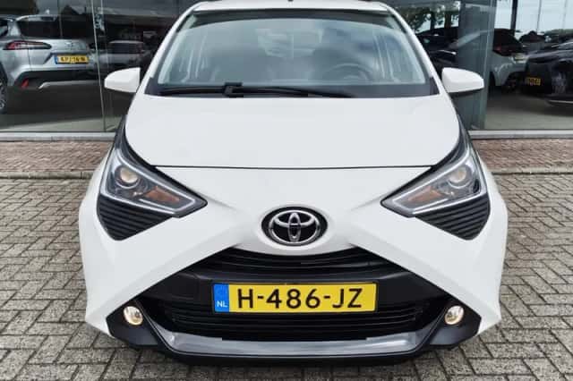 Toyota Aygo (2019) thumbnail 6