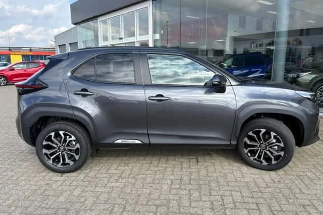 Toyota Yaris Cross (2026) thumbnail 5
