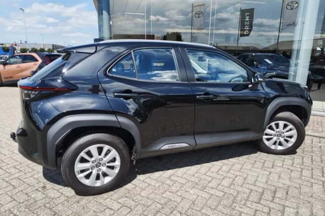 Toyota Yaris Cross (2022) thumbnail 5