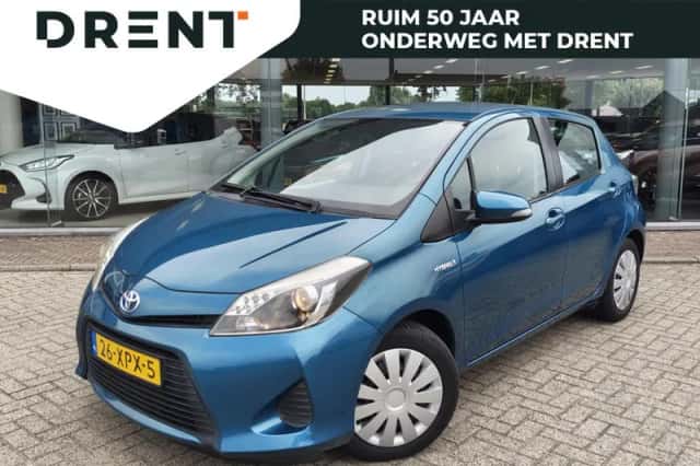 Toyota Yaris (2012) thumbnail 1