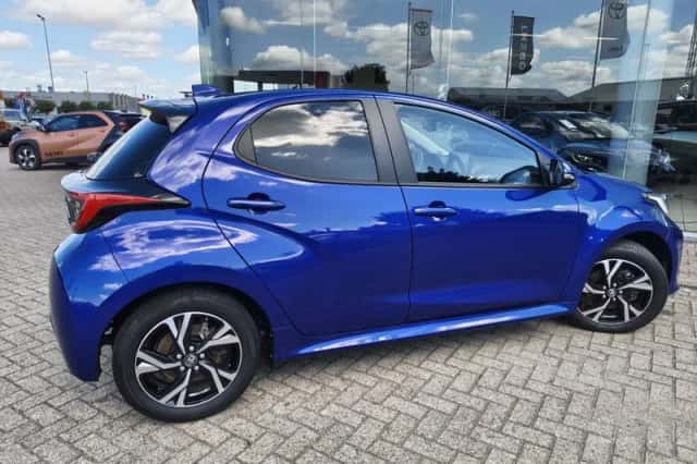 Toyota Yaris (2024) thumbnail 5