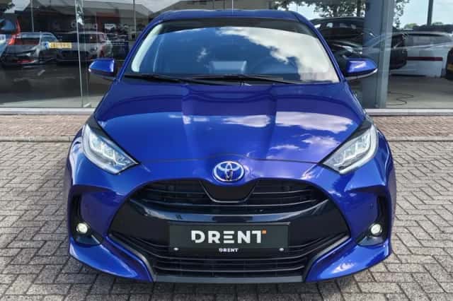 Toyota Yaris (2024) thumbnail 6