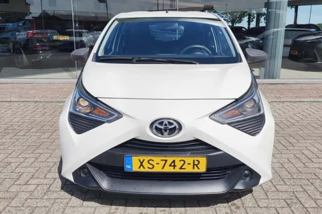 Toyota Aygo (2019) thumbnail 6