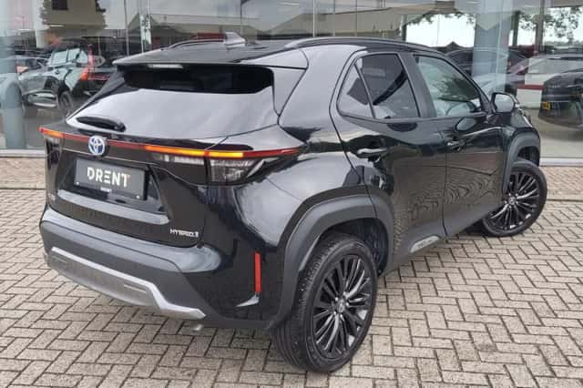 Toyota Yaris Cross (2023) thumbnail 4