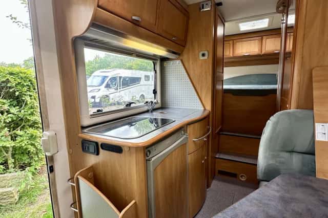 Hymer B 524 (2003) thumbnail 4