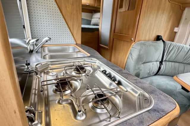Hymer B 524 (2003) thumbnail 5
