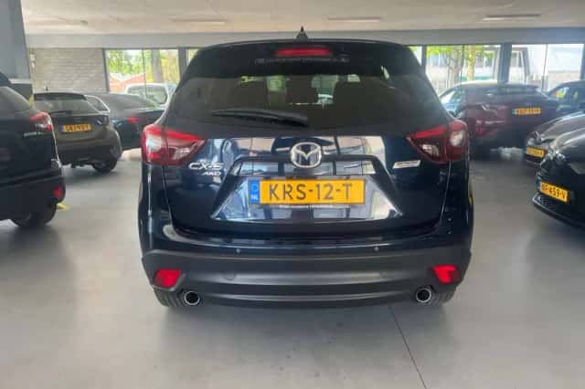 Mazda CX-5 (2016) thumbnail 5