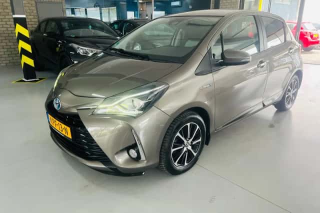 Toyota Yaris (2019) thumbnail 1