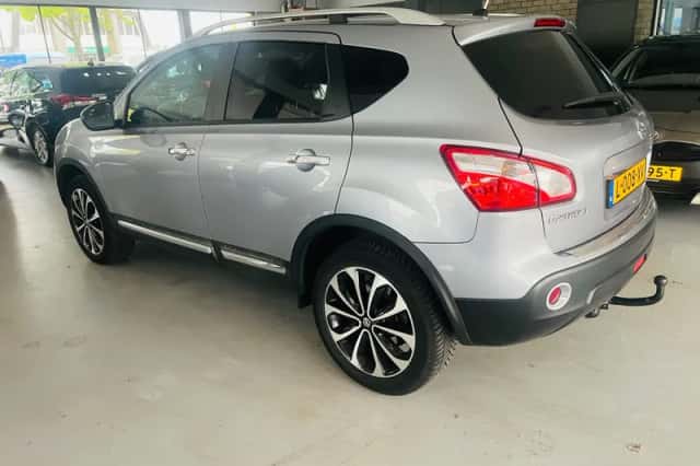 Nissan Qashqai (2013) thumbnail 6