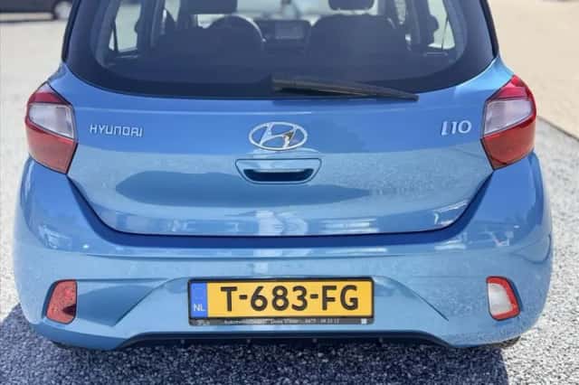 Hyundai i10 (2023) thumbnail 5
