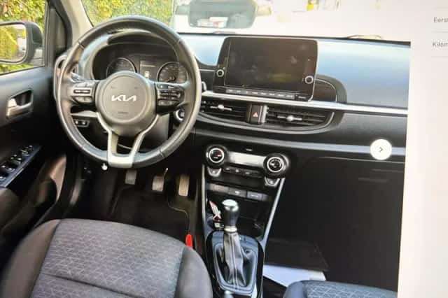 Kia Picanto (2022) thumbnail 4