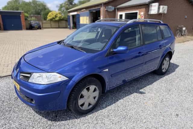 Renault Mégane (2008) thumbnail 2